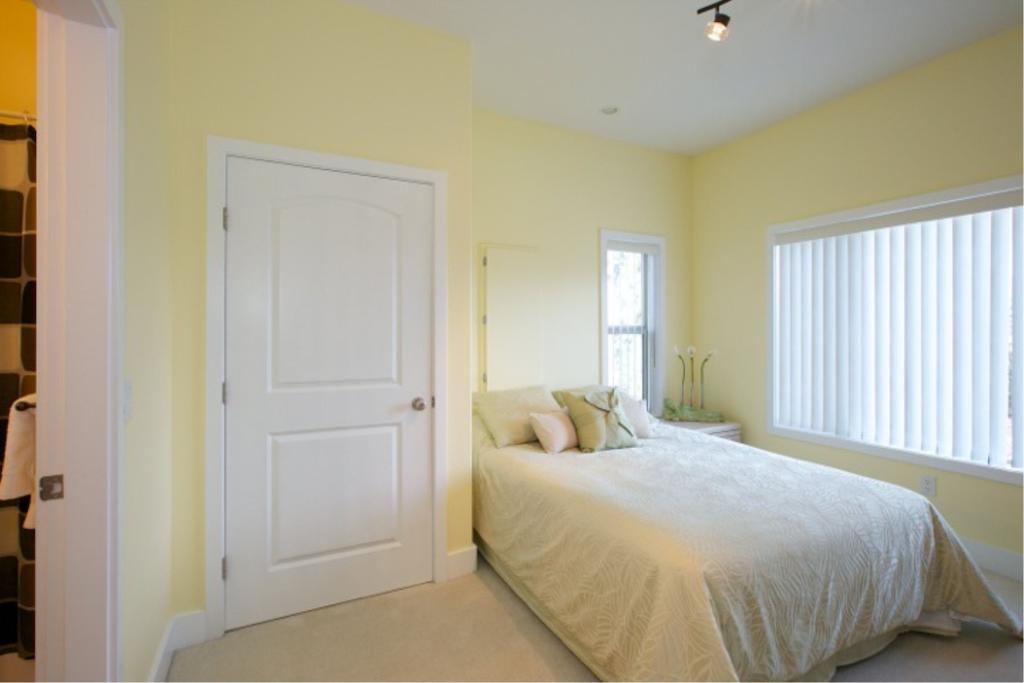 Lake Okanagan Bed And Breakfast West Kelowna Kamer foto