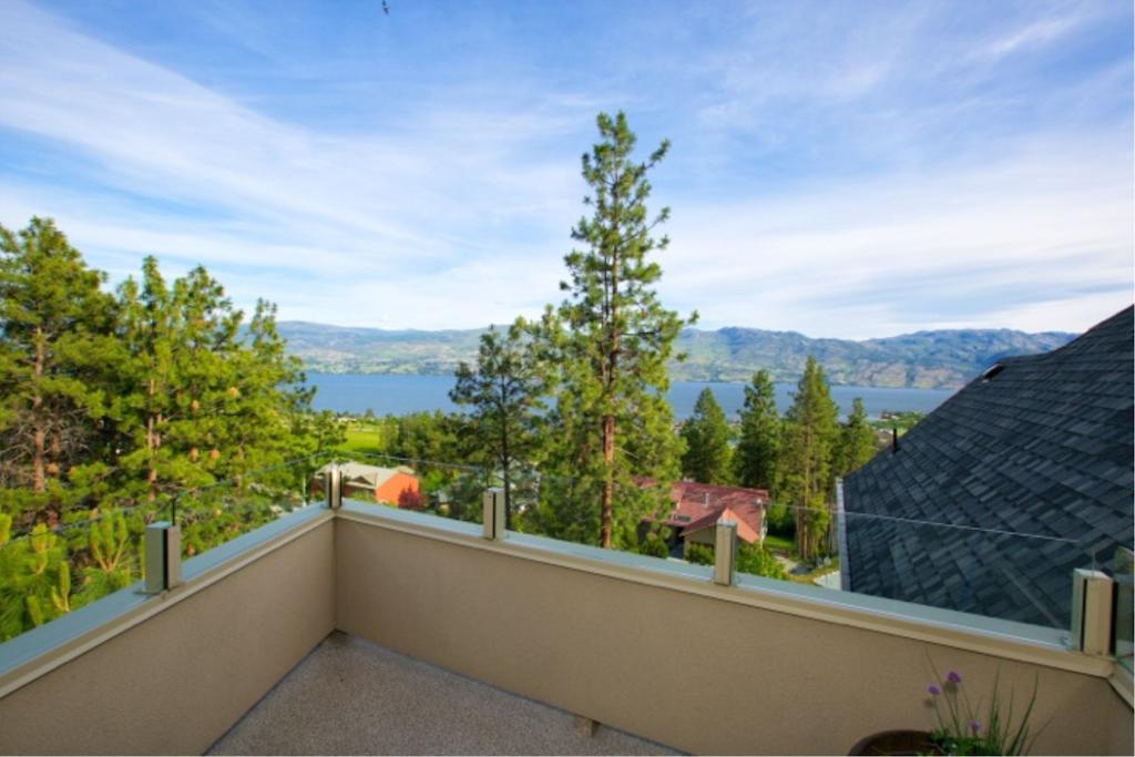 Lake Okanagan Bed And Breakfast West Kelowna Kamer foto