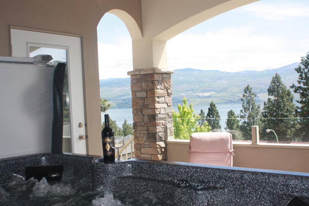 Lake Okanagan Bed And Breakfast West Kelowna Kamer foto